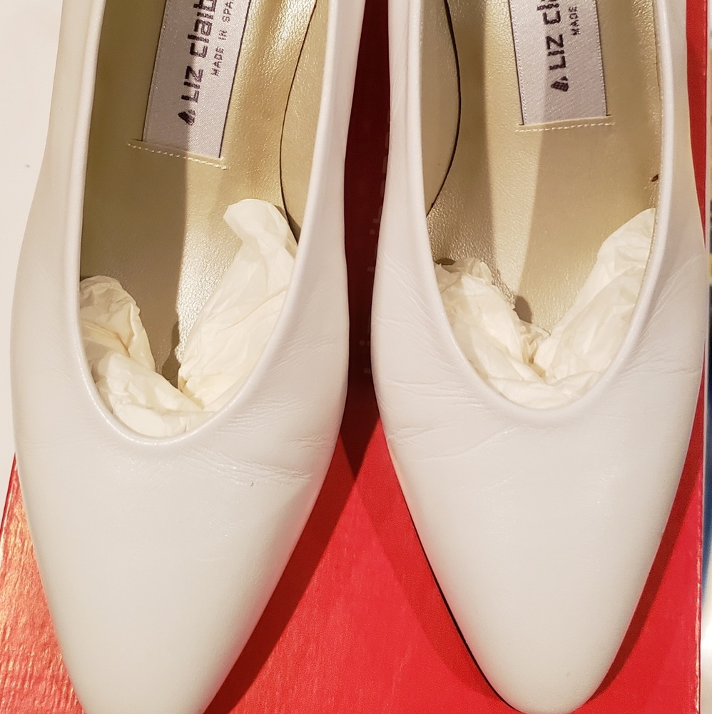 Vintage liz Claiborne off white heels